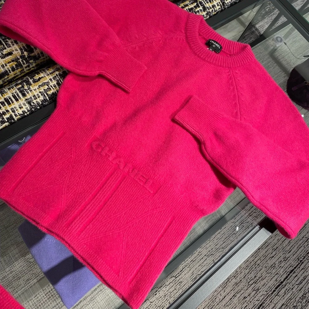 2022-2023 FW Chanel Fuchsia Sweater and Skirt Set Size 36